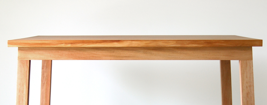 vollen table 02 | chadhaus